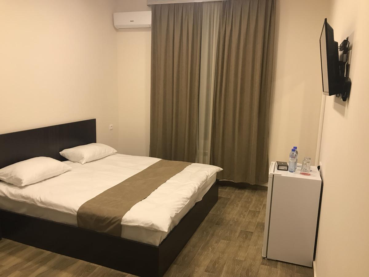 5 Rooms Mini-Hotel & Tours Erevan Exterior foto